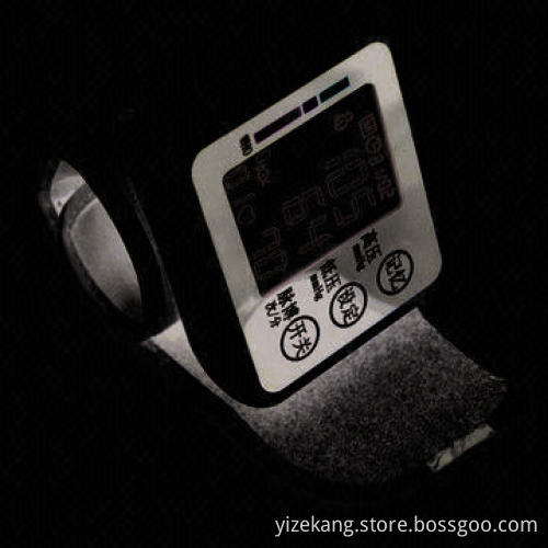 Wireless wrist blood pressure monitor with LCD screen